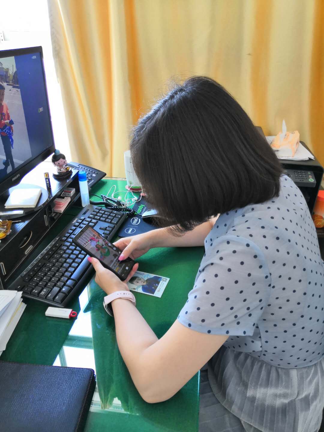 梁宝寺煤矿 用“抖音”热浪掀起安全新风尚，创意教学引领矿工安全新风向